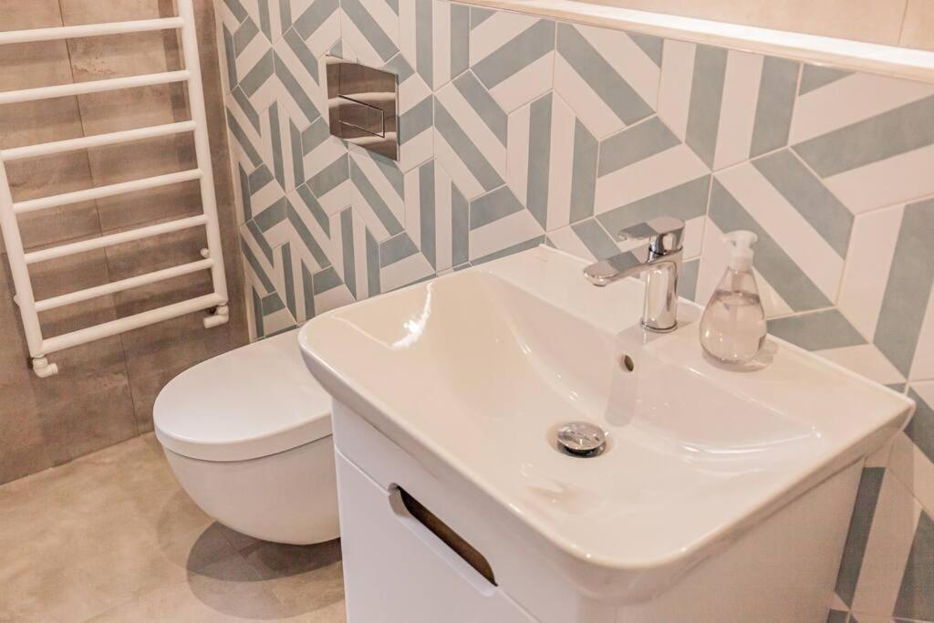 Flat 3, 161 Crescent Road - Luxury Apartment Оксфорд Экстерьер фото
