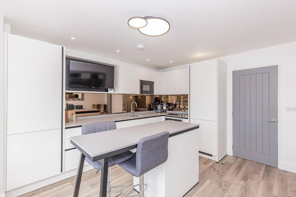 Flat 3, 161 Crescent Road - Luxury Apartment Оксфорд Экстерьер фото
